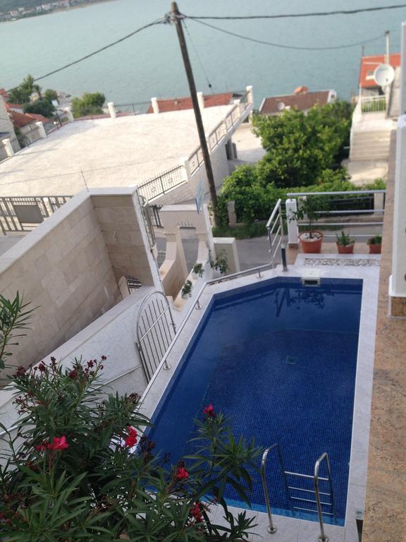 Palace View Trogir Exterior foto