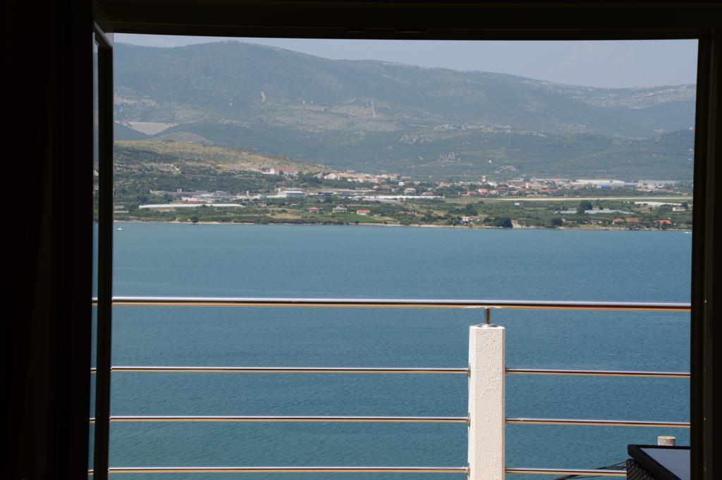Palace View Trogir Exterior foto