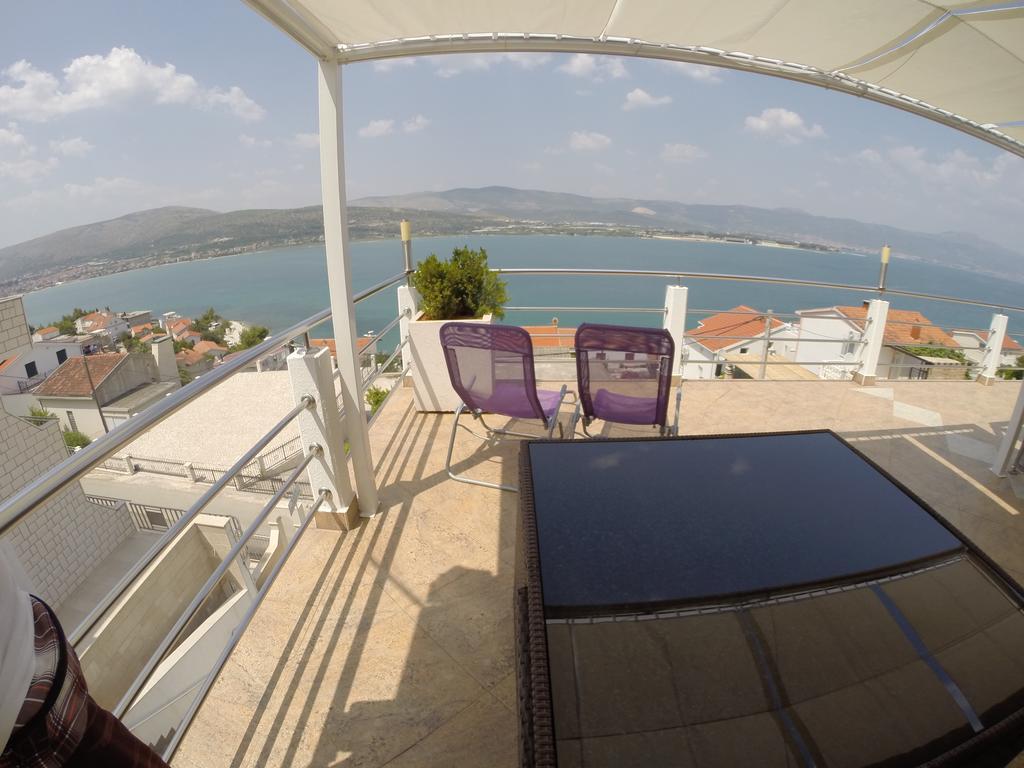 Palace View Trogir Exterior foto
