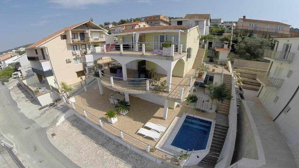 Palace View Trogir Exterior foto